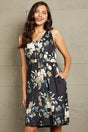Robe Double Take imprimée sans manches boutonnée taille froncée fendue à poches