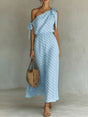 Robe longue à pois une épaule — grandes tailles